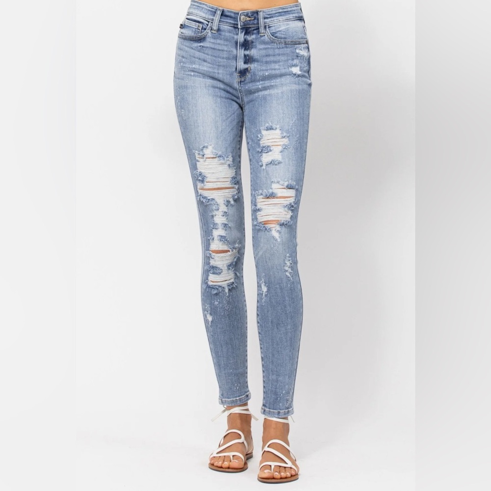 Judy Blue Bleach Splash Destroyed Skinny Jeans (Style 82293)